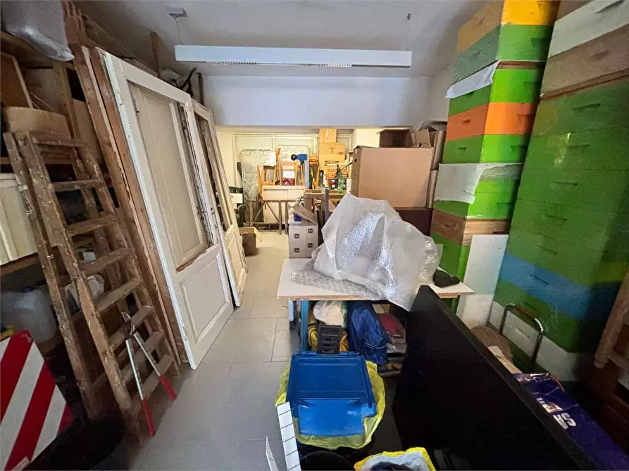 Immagine 5 di Laboratorio in vendita  a Firenze