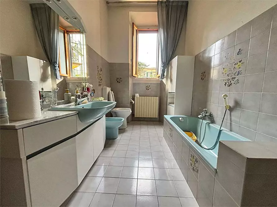 Immagine 17 di Appartamento in vendita  in Via Celso 1 a Firenze
