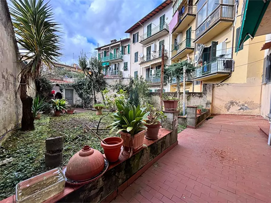 Immagine 2 di Appartamento in vendita  in Via Celso 1 a Firenze
