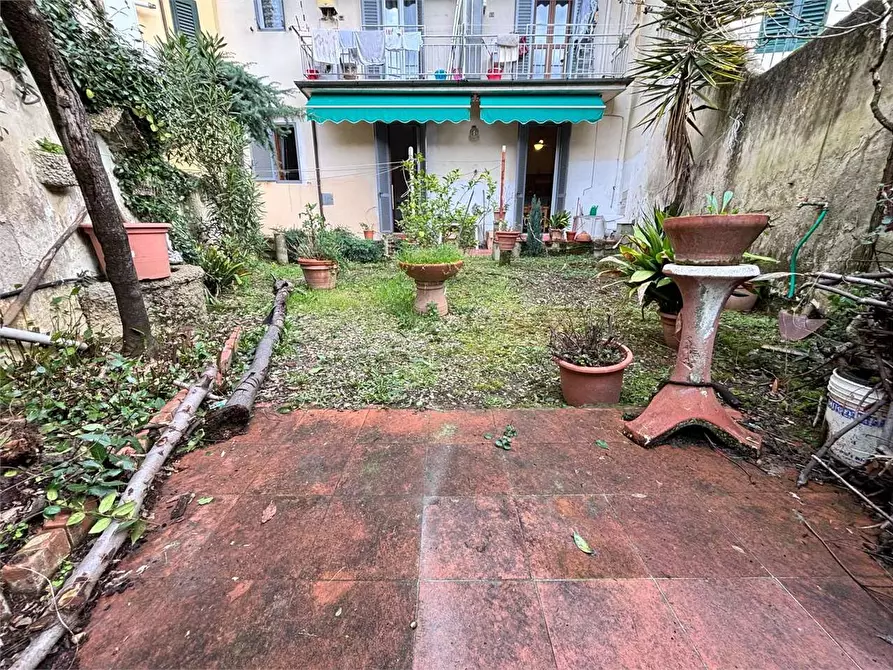 Immagine 3 di Appartamento in vendita  in Via Celso 1 a Firenze