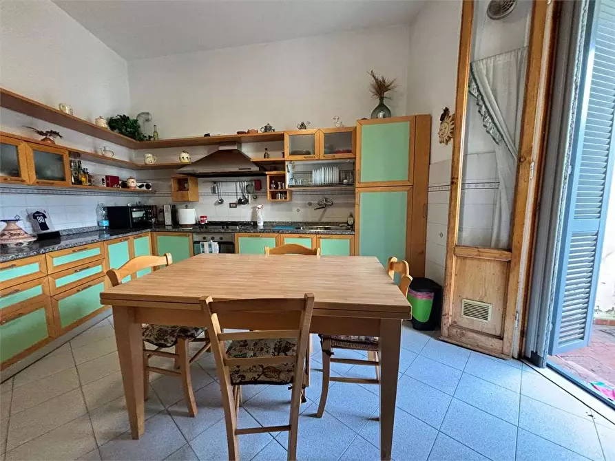 Immagine 6 di Appartamento in vendita  in Via Celso 1 a Firenze