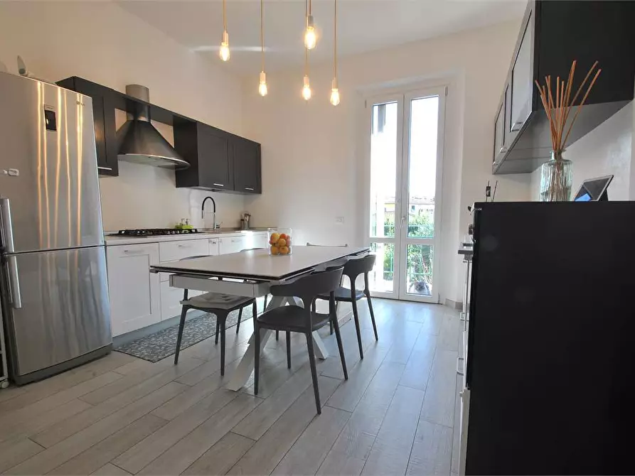 Immagine 4 di Appartamento in vendita  in Via Vezzani 39 a Firenze