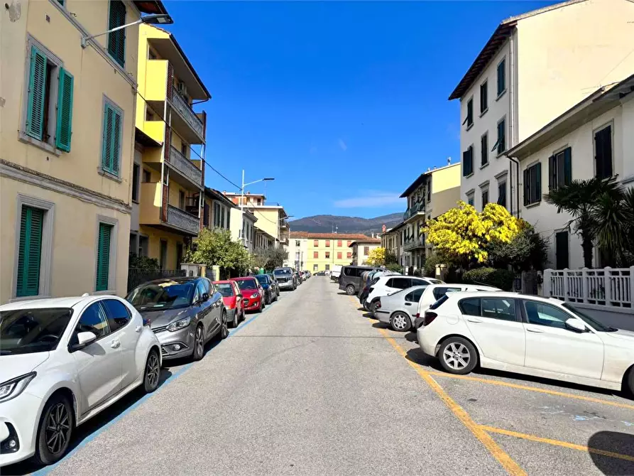 Immagine 27 di Appartamento in vendita  in Via Vezzani 39 a Firenze