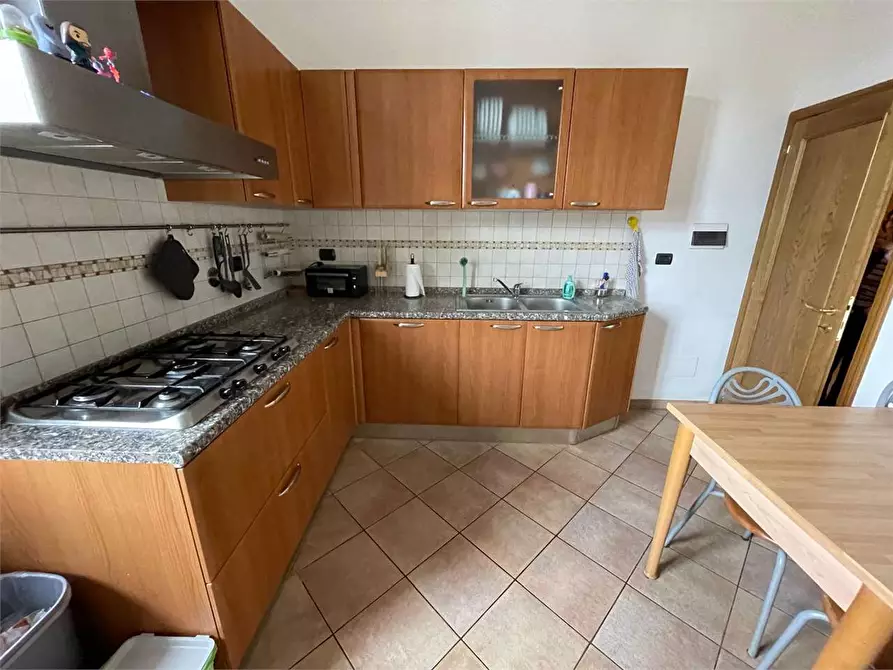 Immagine 9 di Stanza singola in affitto  a Firenze