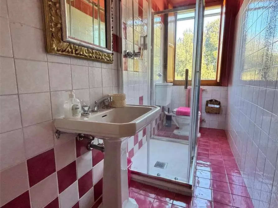 Immagine 25 di Appartamento in affitto  in Via Di San Romolo  11 a Bagno A Ripoli