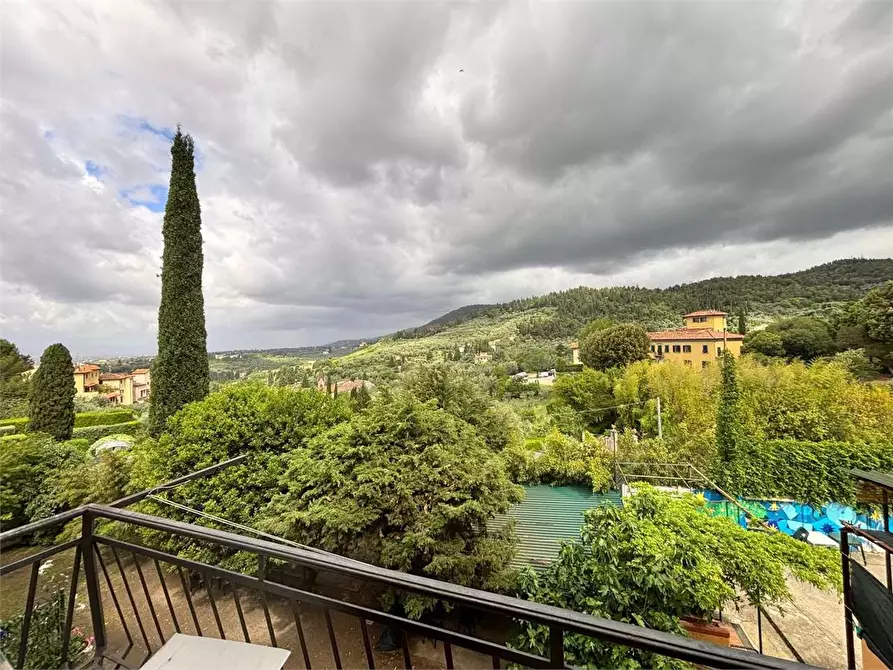 Immagine 17 di Appartamento in vendita  in P.zza N. Tommaseo 1 a Firenze