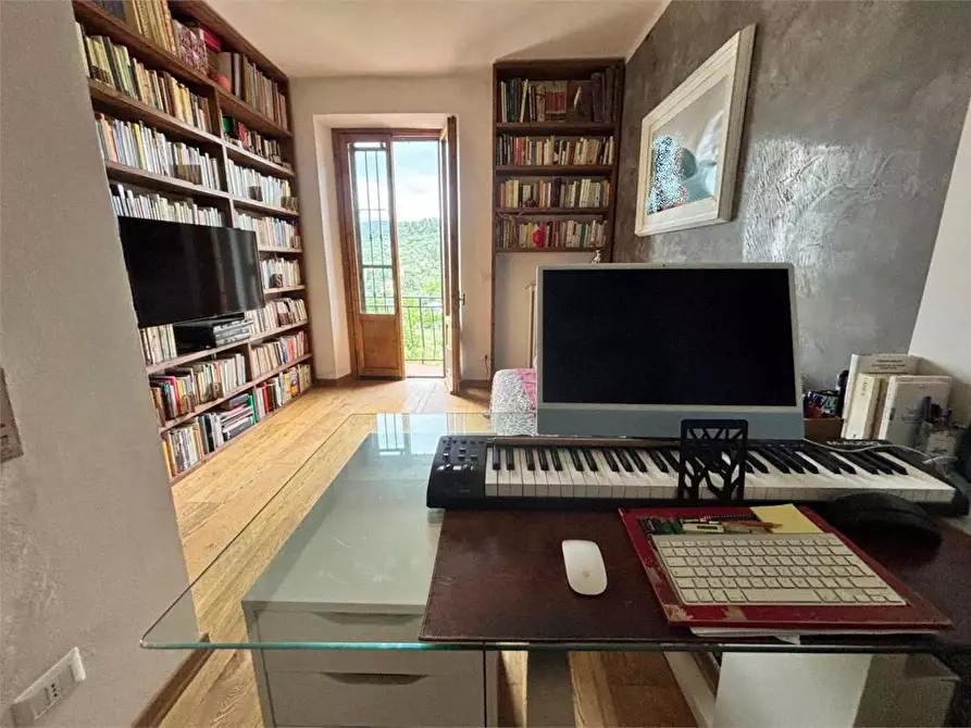 Immagine 12 di Appartamento in vendita  in P.zza N. Tommaseo 1 a Firenze