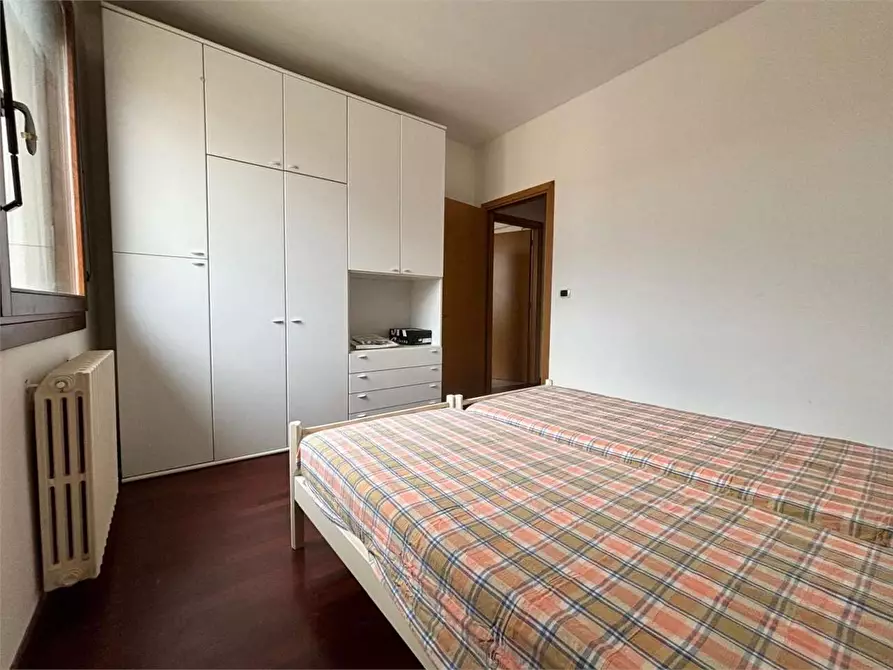 Immagine 12 di Bilocale in vendita  a Firenze