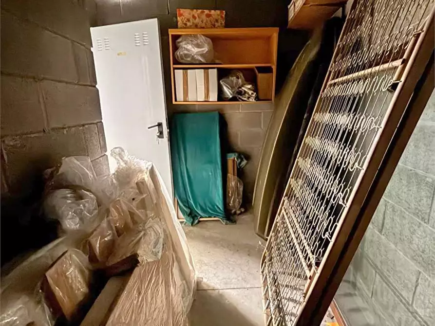 Immagine 21 di Bilocale in vendita  a Firenze