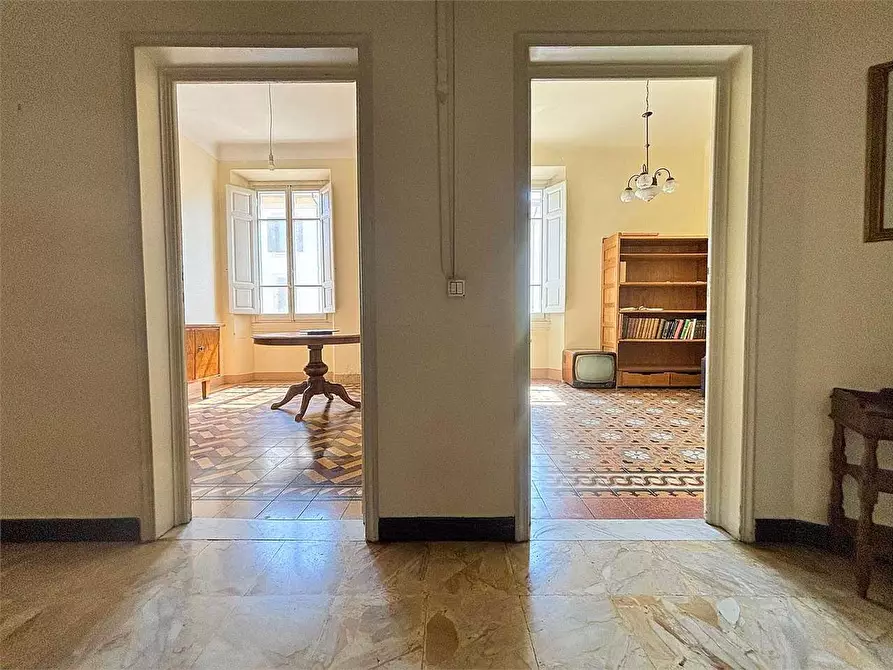 Immagine 17 di Appartamento in vendita  in Via Cesare Guasti  1 a Firenze