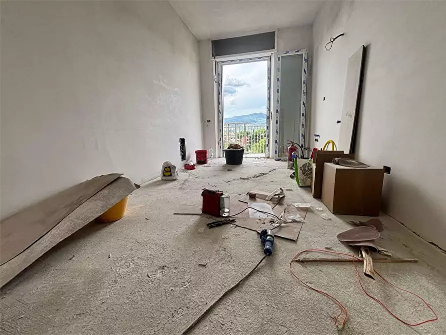 Immagine 8 di Appartamento in vendita  a Firenze