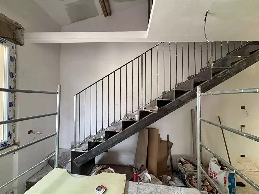 Immagine 2 di Appartamento in vendita  a Firenze