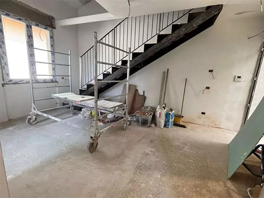 Immagine 1 di Appartamento in vendita  in Via Mercati  73 a Firenze