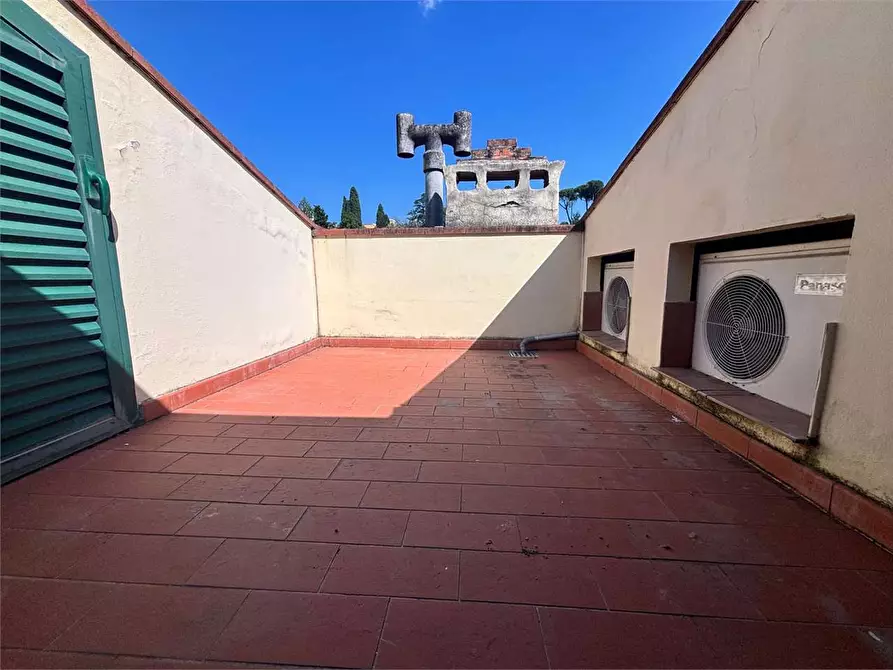 Immagine 26 di Appartamento in affitto  in Via Massaia  80 a Firenze