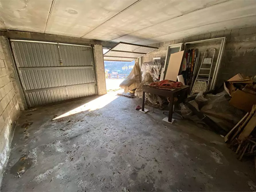 Immagine 3 di Garage in vendita  in Via Valle Antrona x a Villadossola