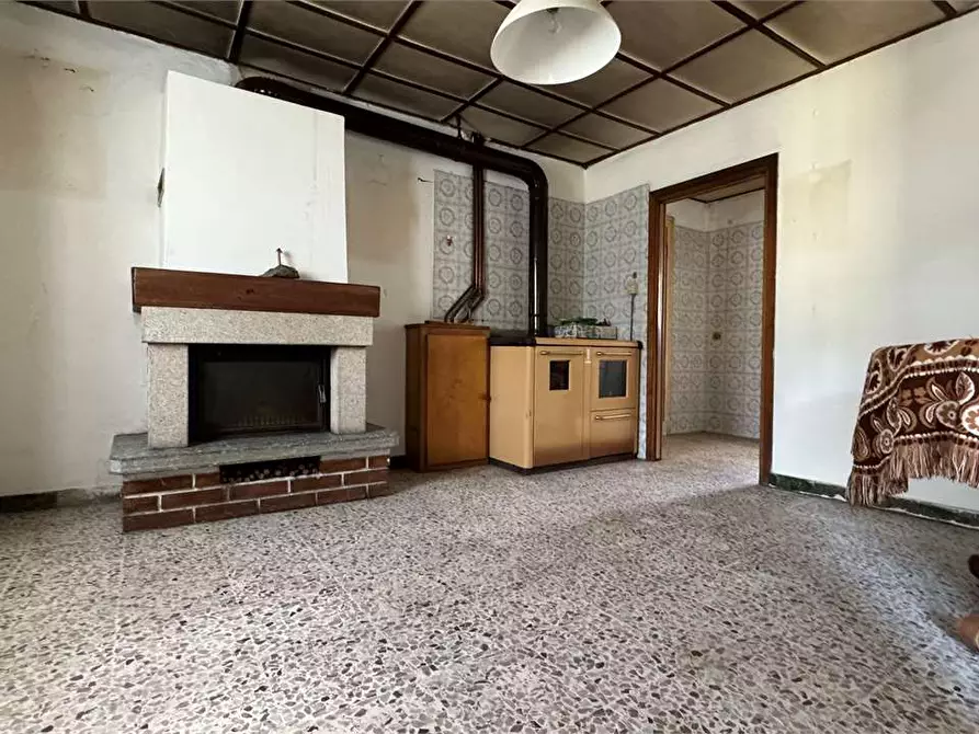 Immagine 8 di Casa indipendente in vendita  in Località San Rocco a Premia