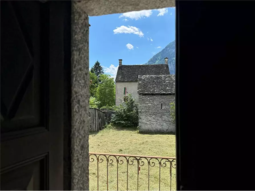 Immagine 11 di Casa indipendente in vendita  in Località San Rocco a Premia