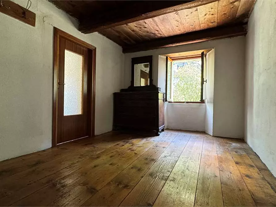 Immagine 14 di Casa indipendente in vendita  in Località San Rocco a Premia