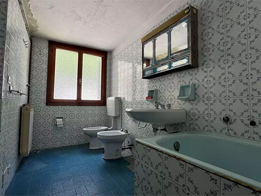 Immagine 21 di Casa indipendente in vendita  in Località San Rocco a Premia