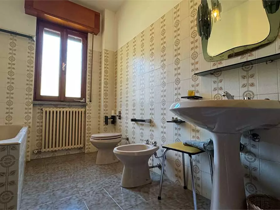 Immagine 9 di Trilocale in vendita  in Viale Castelli 8 a Varzo