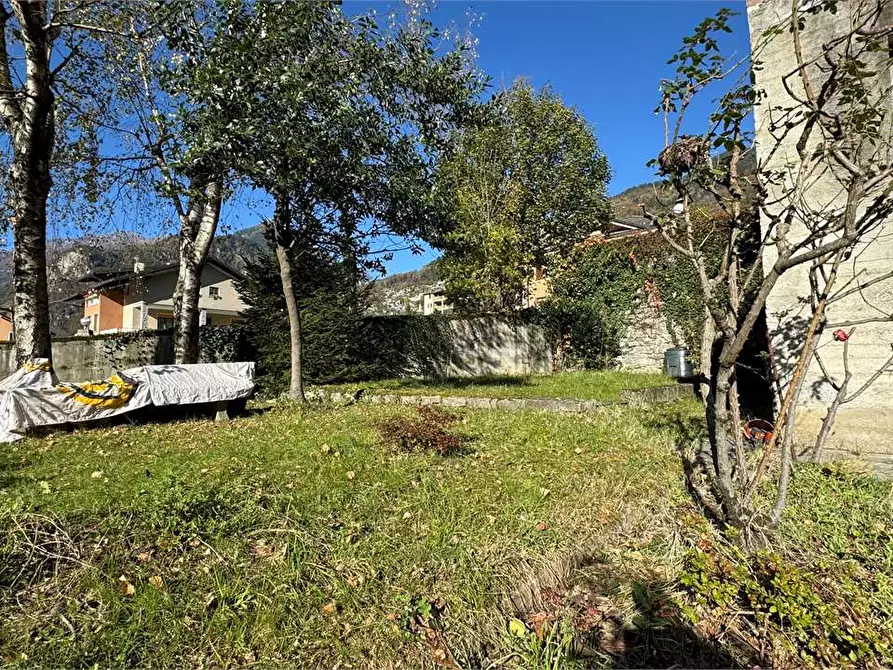 Immagine 13 di Trilocale in vendita  in Viale Castelli 8 a Varzo