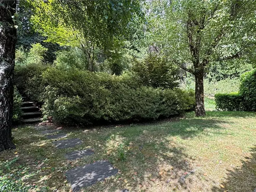 Immagine 53 di Villa in vendita  a Toceno