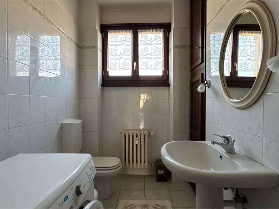 Immagine 11 di Trilocale in vendita  in Via Gramsci 15 a Domodossola