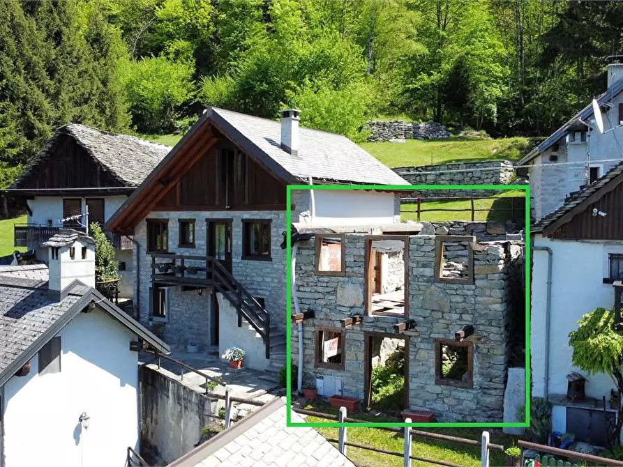 Immagine 1 di Casa indipendente in vendita  in Località Dreuza X a Varzo