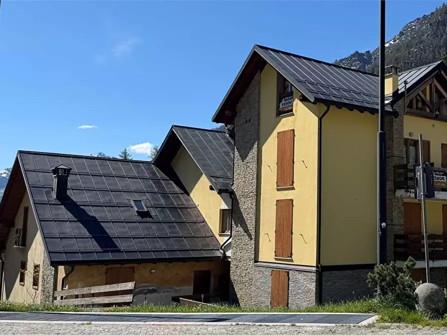 Immagine 1 di Monolocale in vendita  in Località San domenico x a Varzo