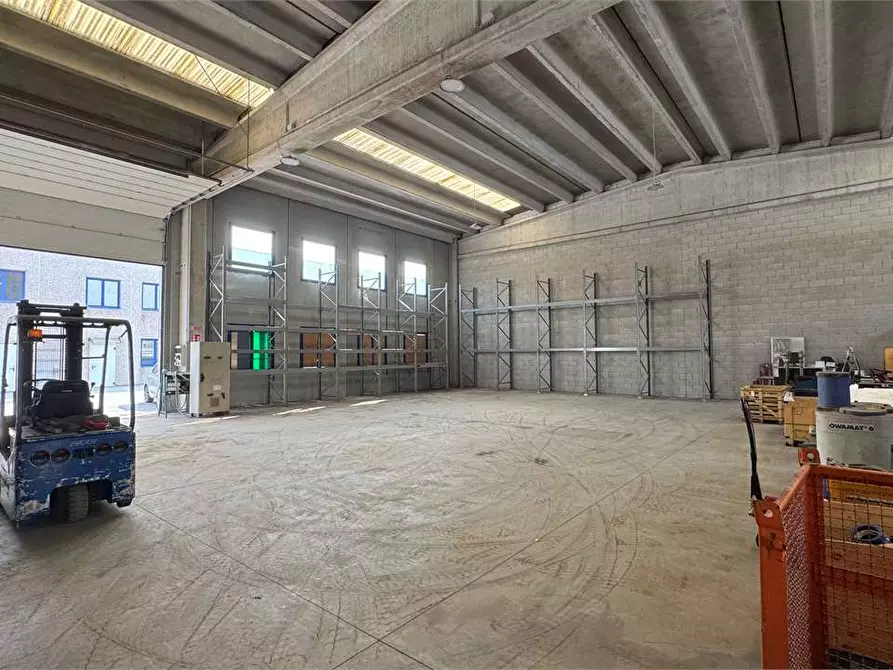 Immagine 9 di Capannone industriale in vendita  in Viale dell'industria 8 a Villadossola