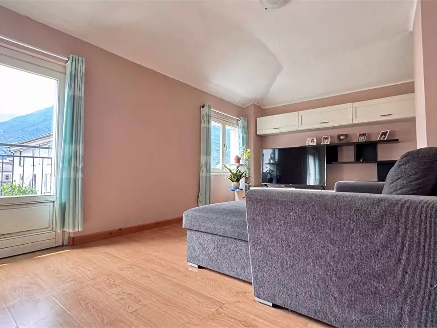 Immagine 3 di Trilocale in vendita  in Via Castellazzo  35 a Domodossola