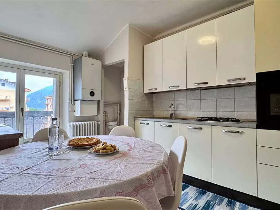 Immagine 4 di Trilocale in vendita  in Via Castellazzo  35 a Domodossola