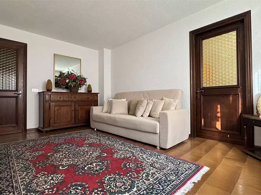 Immagine 4 di Trilocale in vendita  in Via Benefattori 1 a Toceno