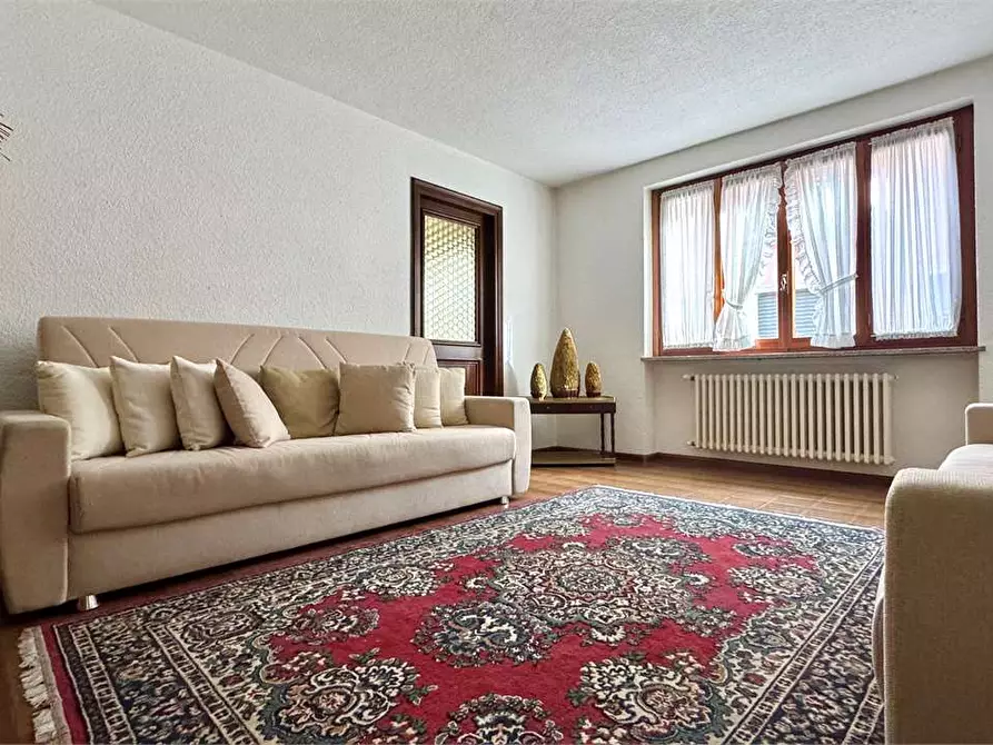 Immagine 2 di Trilocale in vendita  in Via Benefattori 1 a Toceno