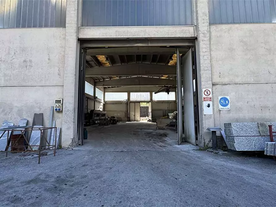 Immagine 7 di Capannone industriale in vendita  in Via Milano  47 a Premosello-Chiovenda