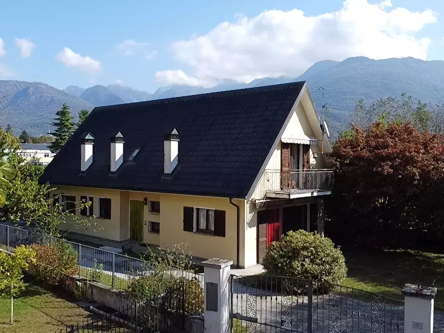 Immagine 1 di Casa indipendente in vendita  in Via Mazzini 15 a Crevoladossola