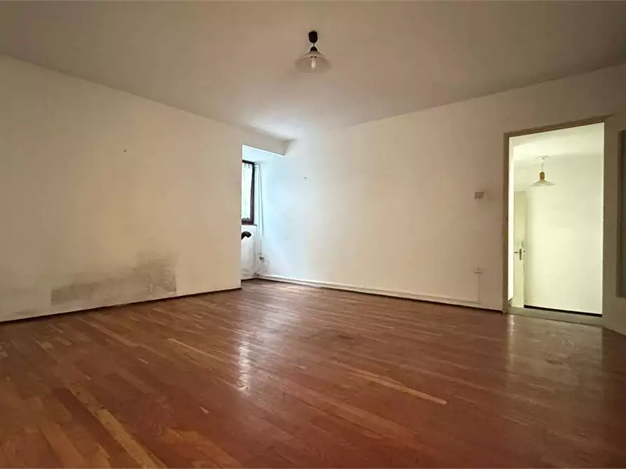 Immagine 5 di Trilocale in vendita  in Vicolo Testoni 6 a Piedimulera