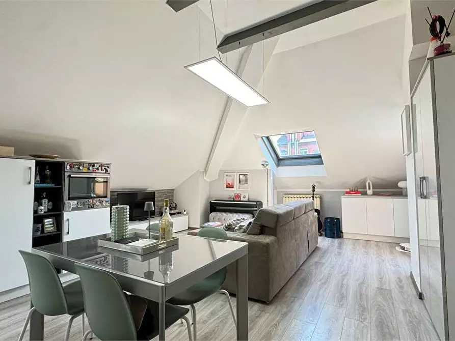 Immagine 1 di Bilocale in vendita  in Via Armando Diaz  14 a Domodossola