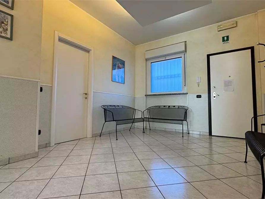 Immagine 8 di Ufficio in vendita  in Via Marzabotto 22 a Domodossola