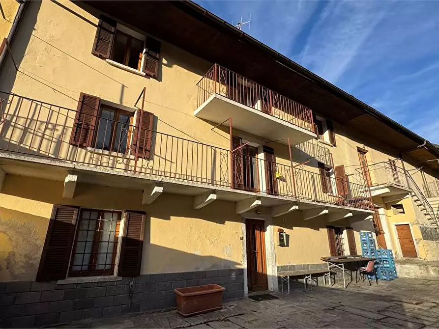 Immagine 2 di Casa indipendente in vendita  in Frazione Cardezza x a Beura-Cardezza