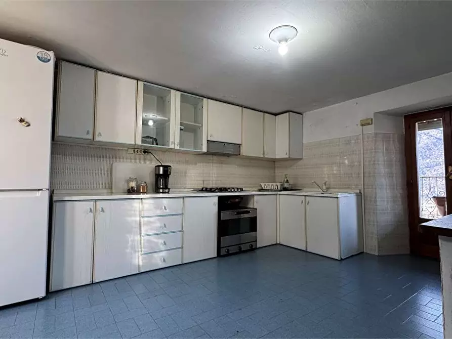 Immagine 9 di Casa indipendente in vendita  in Frazione Cardezza x a Beura-Cardezza