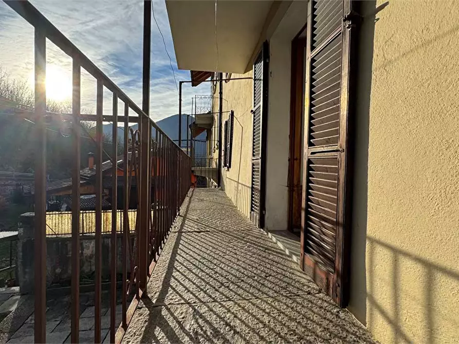 Immagine 18 di Casa indipendente in vendita  in Frazione Cardezza x a Beura-Cardezza