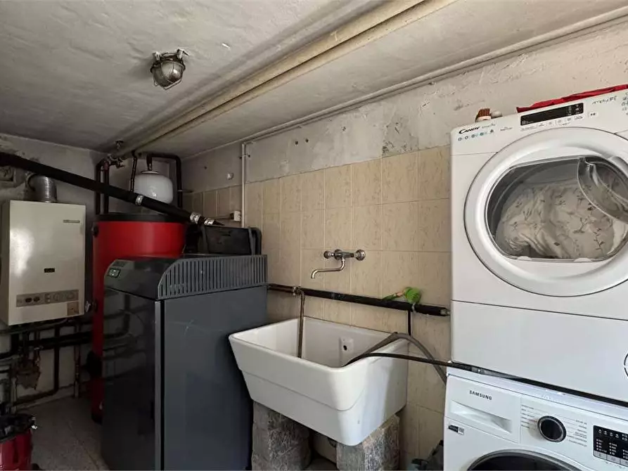 Immagine 20 di Casa indipendente in vendita  in Frazione Cardezza x a Beura-Cardezza