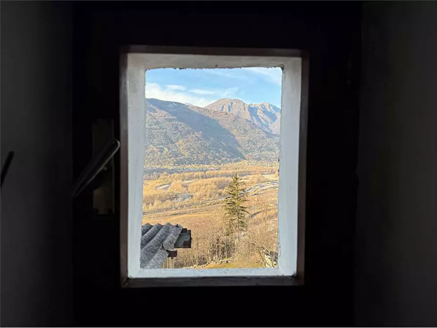 Immagine 21 di Casa indipendente in vendita  in Frazione Cardezza x a Beura-Cardezza