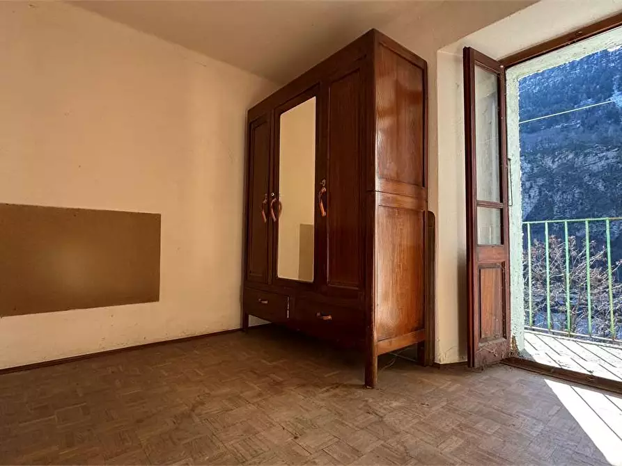 Immagine 8 di Casa indipendente in vendita  in Via Sempione a Varzo