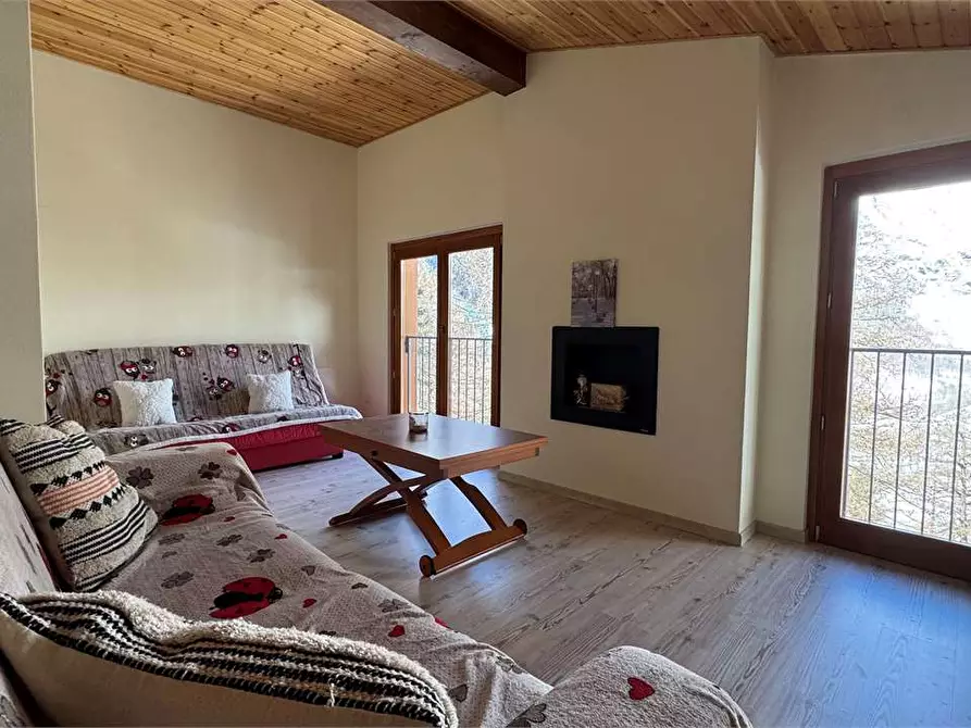 Immagine 5 di Trilocale in vendita  in Località San Domenico a Varzo