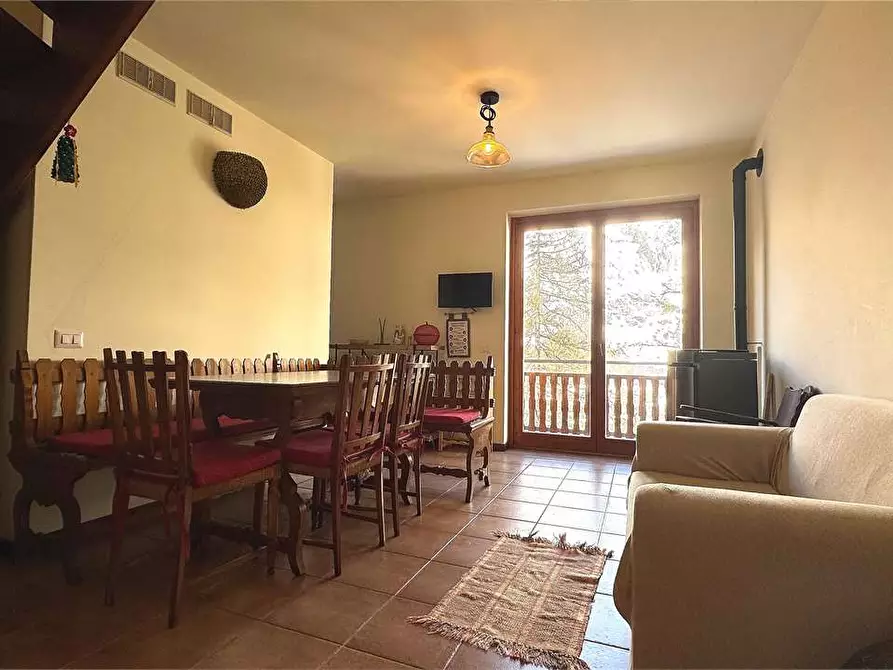 Immagine 11 di Trilocale in vendita  in Località San Domenico a Varzo