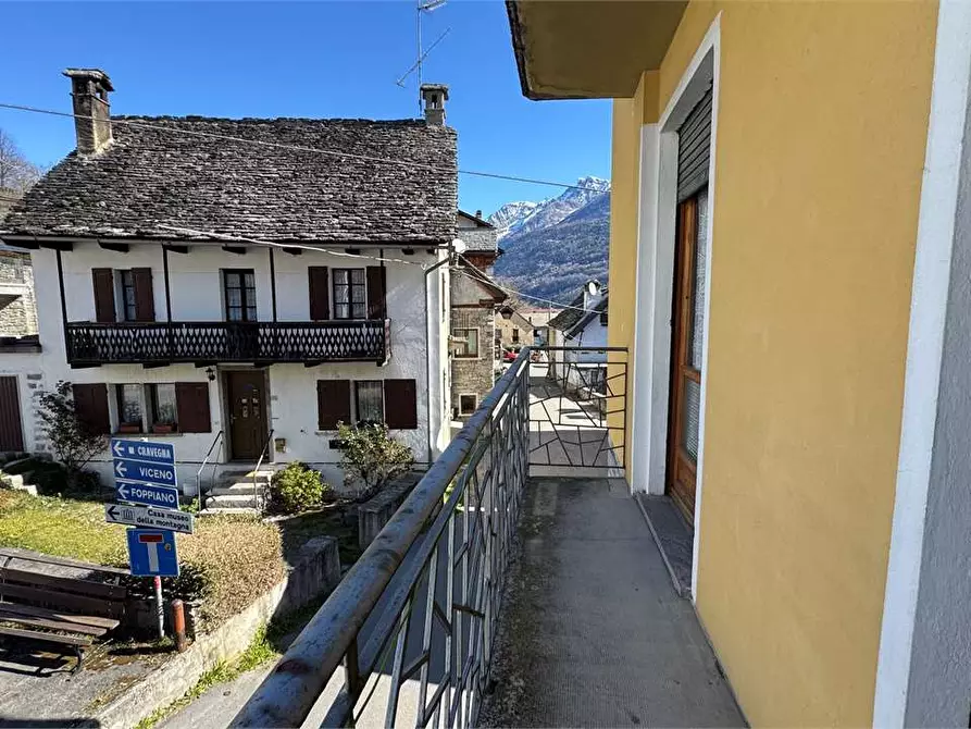 Immagine 3 di Casa indipendente in vendita  in Frazione Mozzio 119 a Crodo