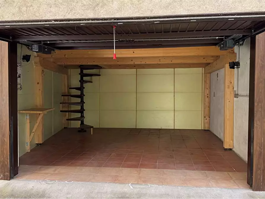 Immagine 3 di Garage in vendita  a Domodossola