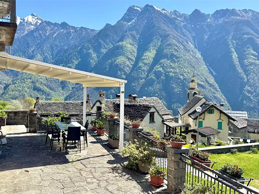 Immagine 5 di Casa indipendente in vendita  in Frazione Mozzio a Crodo